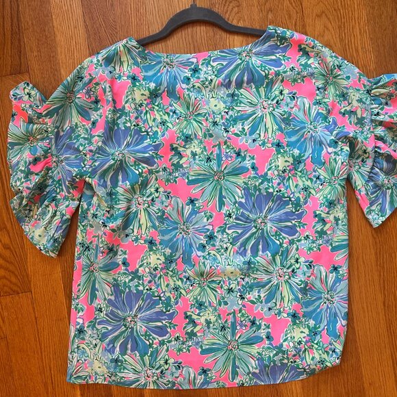 Lilly Pulitzer Beldon Floral Lined Blouse with Short Sleeves Medium - Picture 4 of 6